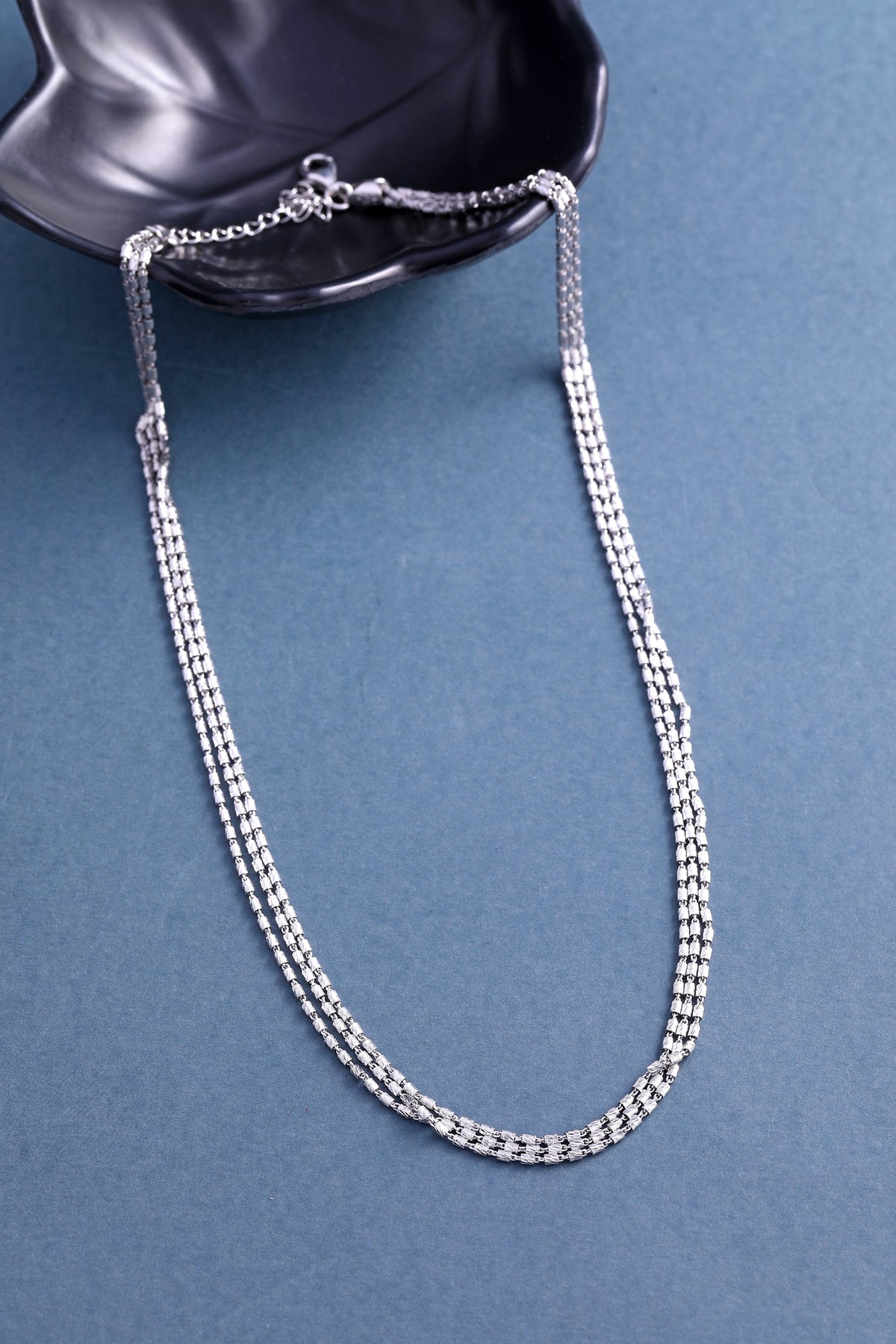 SILVER IMPORTED CHAIN (11-5793)