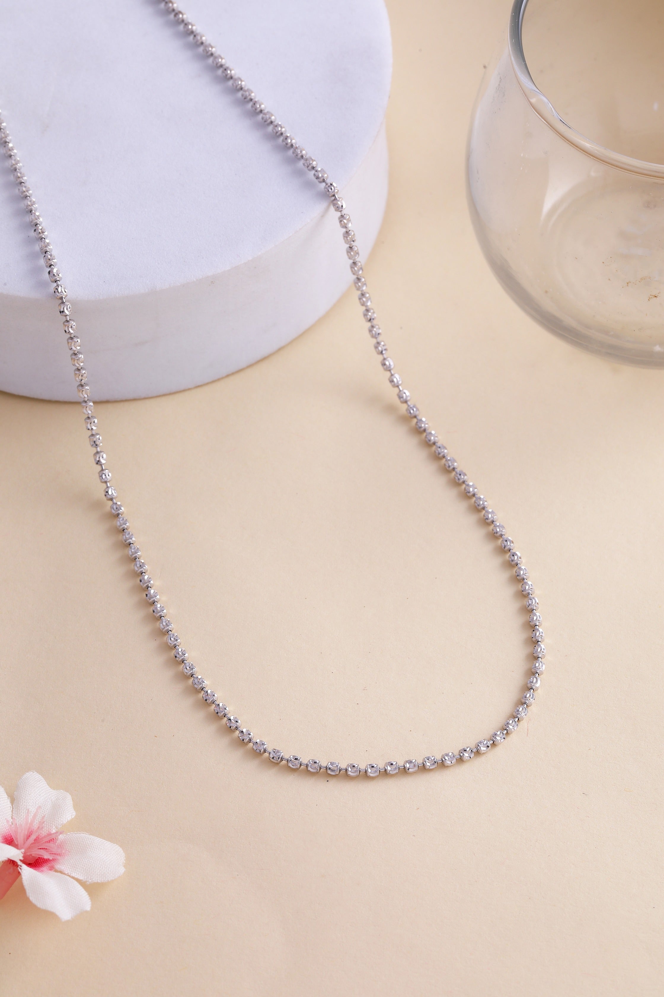 SILVER IMPORTED CHAIN (11-5816)