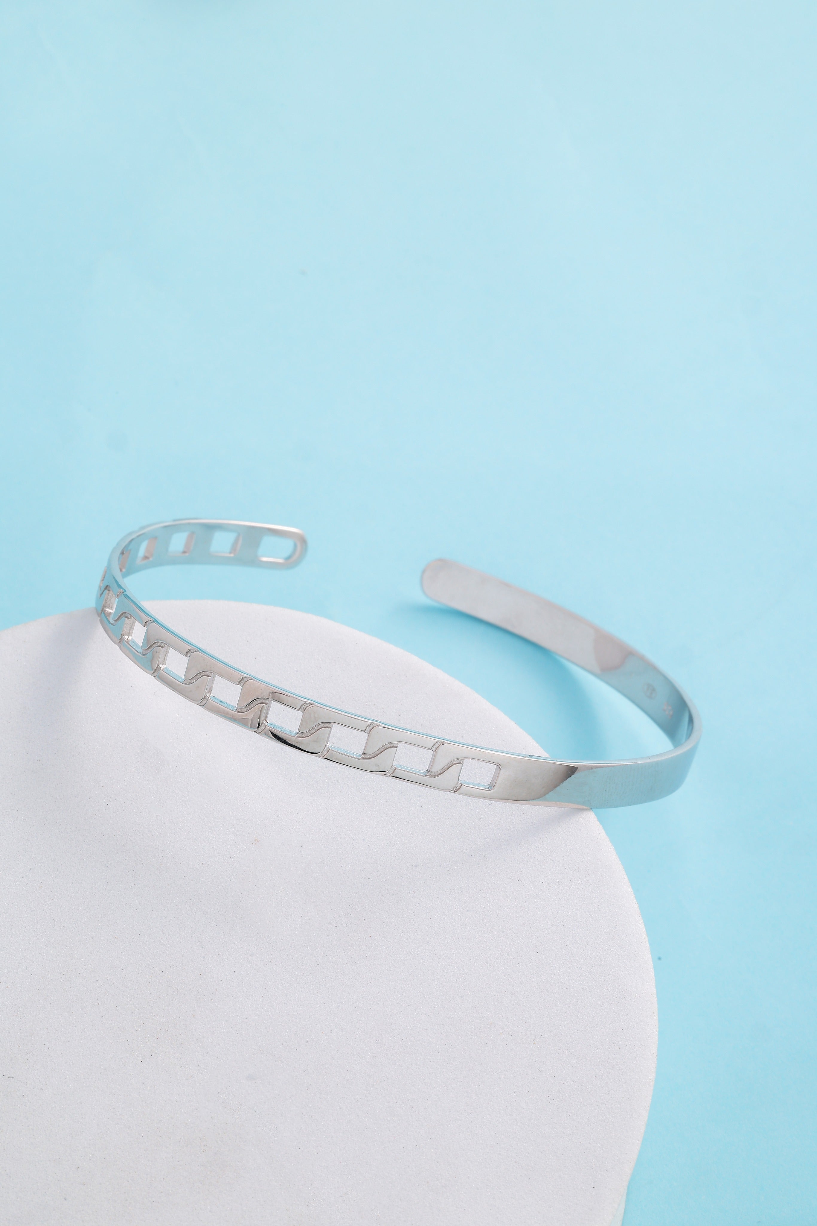 SILVER PLAIN BRACELET (13-1122)