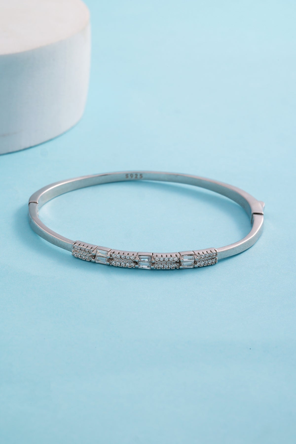 SILVER PLAIN BRACELET (13-1125)